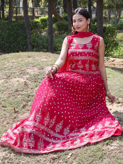 Chhabra 555 Magenta Gold Print Ethnic Motifs Long Flared Georgette Gown With Chiffon Printed Dupatta