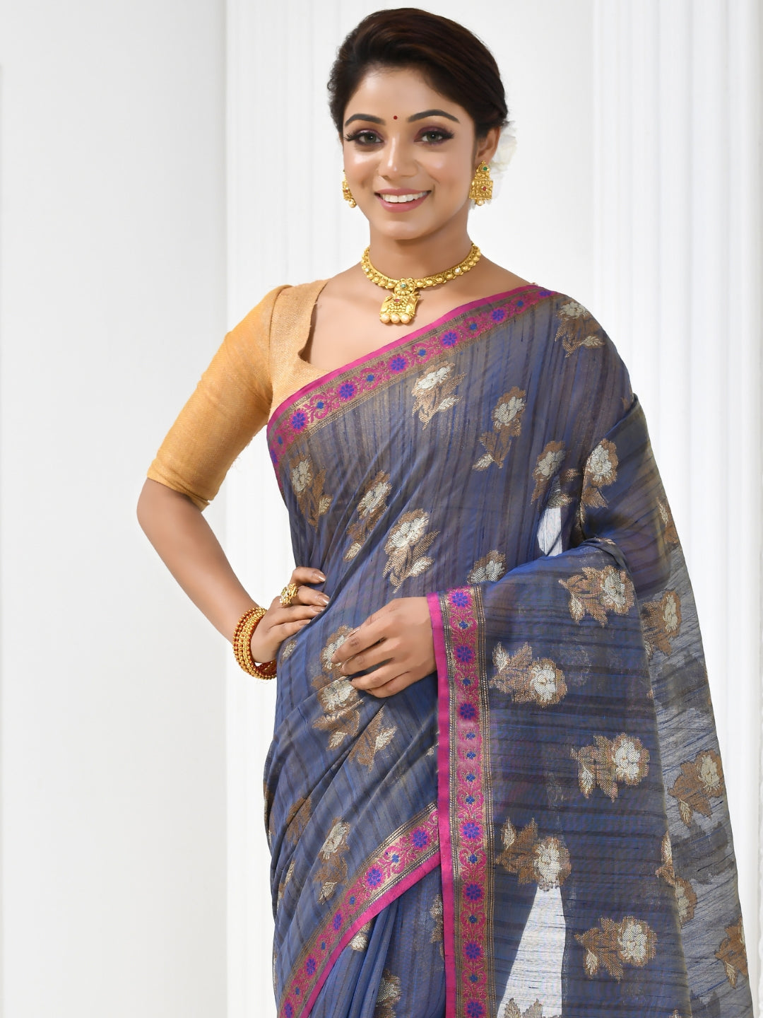 Blue Chanderi Silk Floral Woven Banarasi Saree With Contrast Pallu