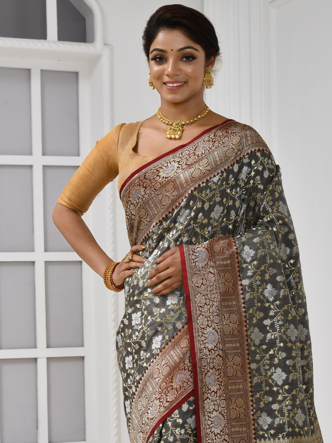 Grey Banarasi Geometric Pattern Silk Saree With Contrast Floral Border