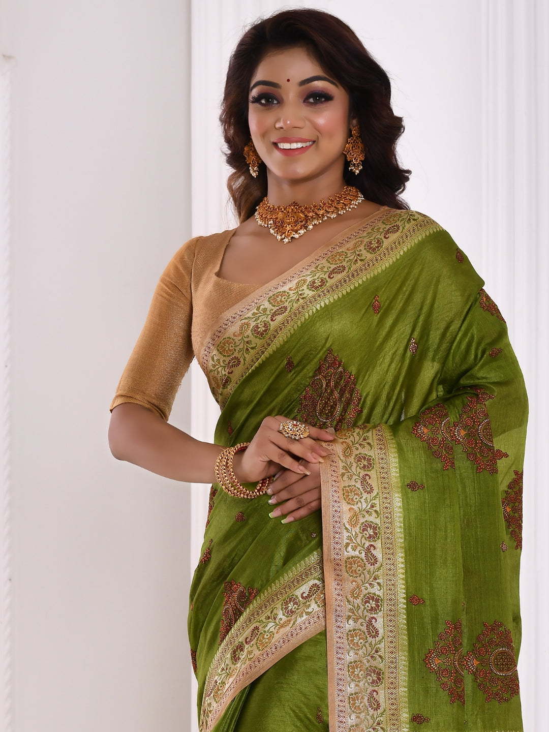 Green Resham Embroidered Embellished Silk Saree
