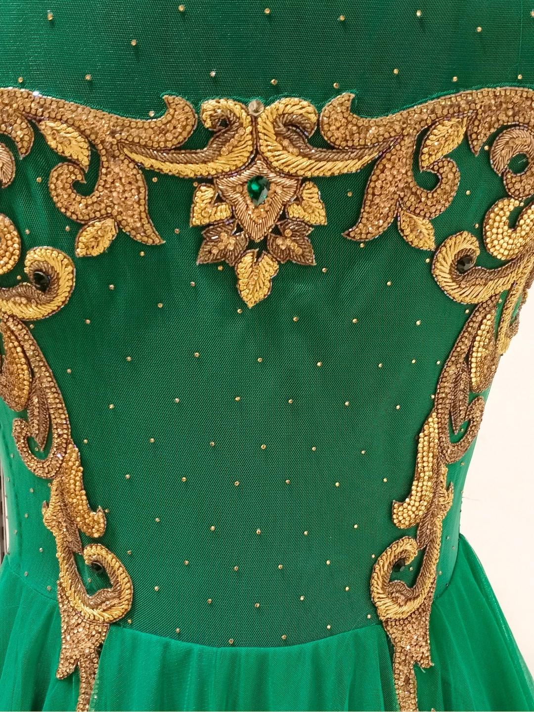 Bottle Green Embellished Barbie Style Flared Net Gown Dress Chhabra 555 Bottle Green Embellished Barbie Style Flared Net Gown Dress Chhabra 555
