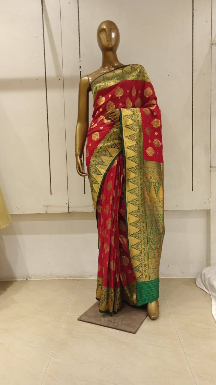 Chhabra 555 Red Banarasi Bridal Traditional Saree With Contrast Pallu