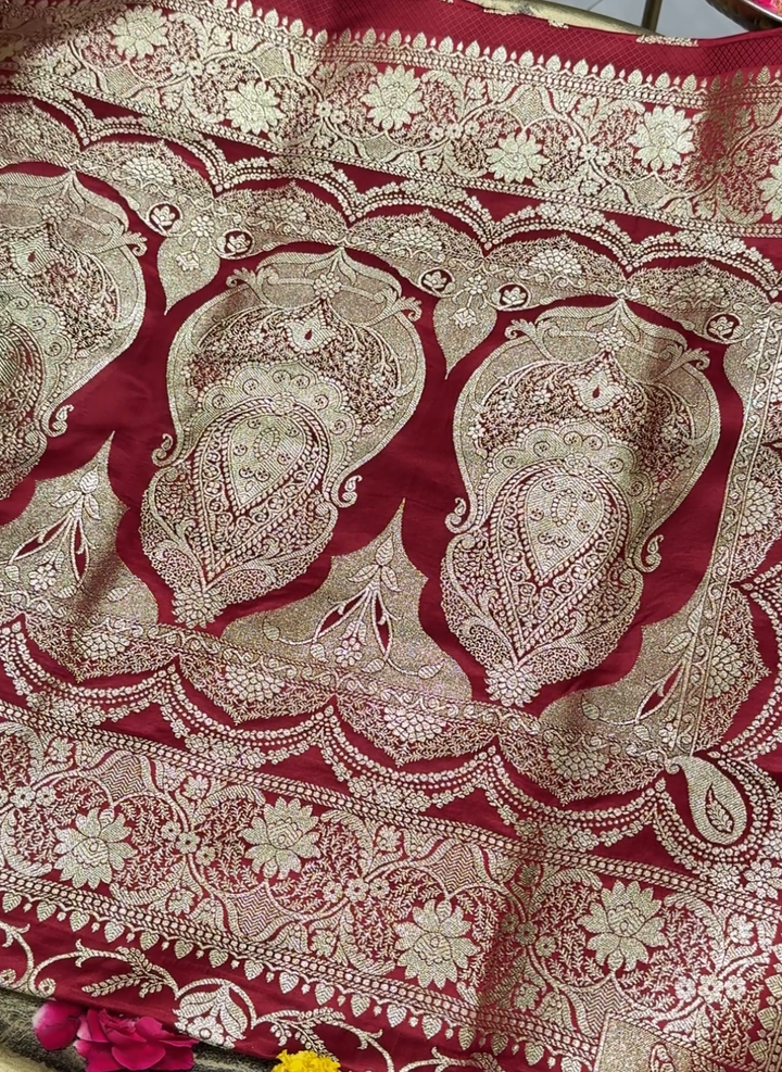 Banarasi Silk Heavy Zari Woven Floral & Paisley Jaal Saree