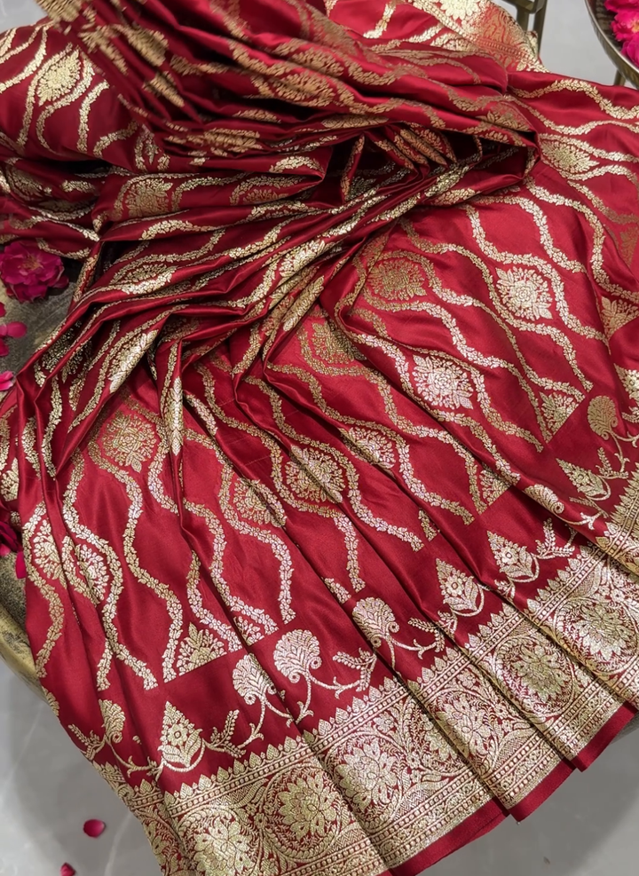 Banarasi Silk Heavy Zari Woven Floral & Paisley Jaal Saree