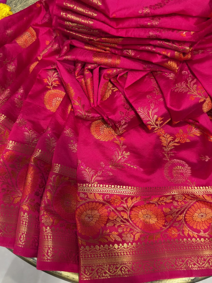 Banarasi Silk Saree with Zari Floral Circular Motifs and Tassel Border