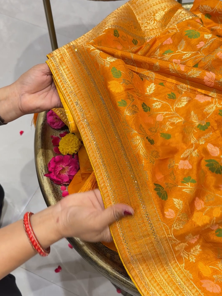 Soft Silk Meenakari Zari Woven Saree with Floral Motifs