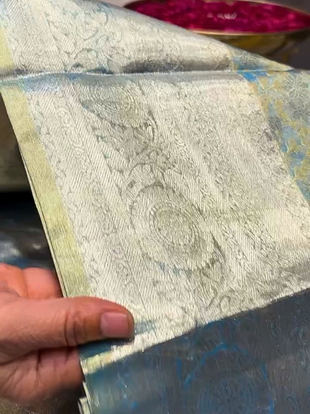 Iridescent Blue-Green Banarasi Silk Saree with Intricate Zari Weaving and Floral Brocade Pallu