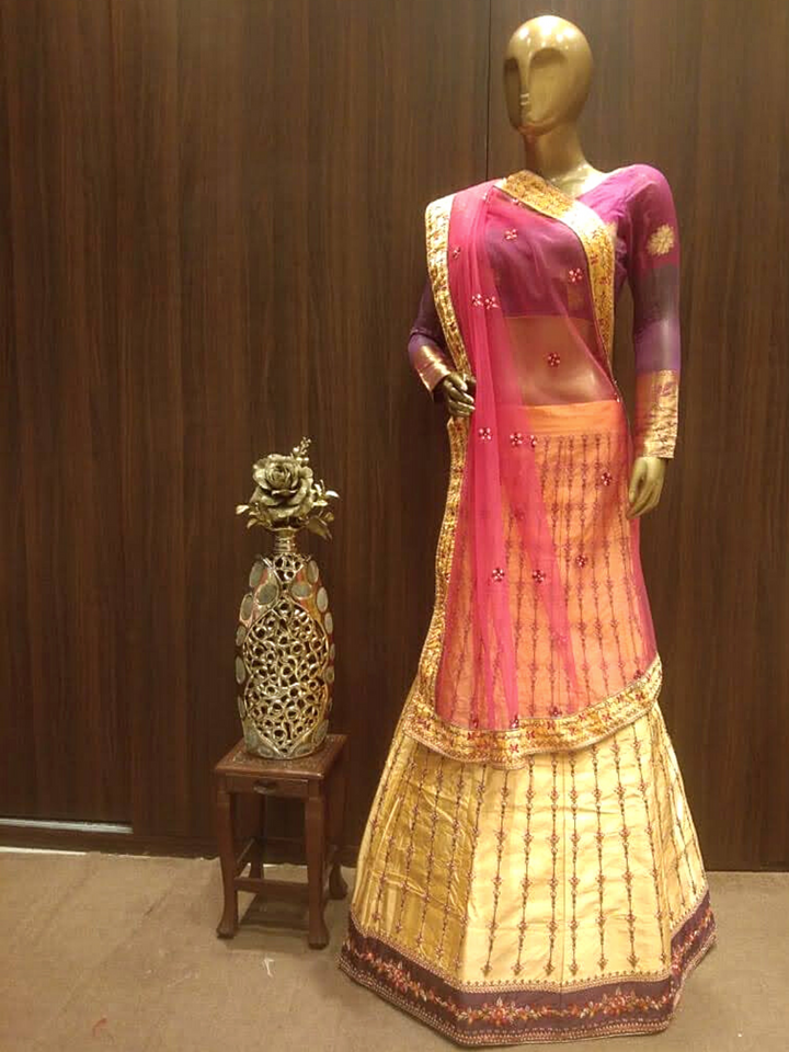 Cream Semi-Stitched Lehenga with Contrast Border Resham Embroidery