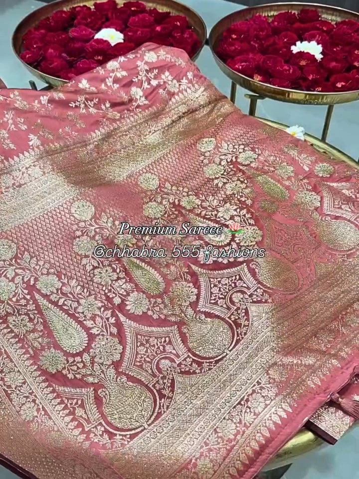 Banarasi Traditional Handloom Saree with Intricated Floral Motifs Zari Weaving