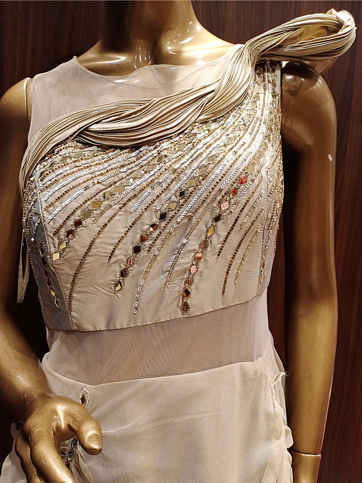 Embellished Cocktail Gown With Ruffled Sleeves & Dramatical Layering