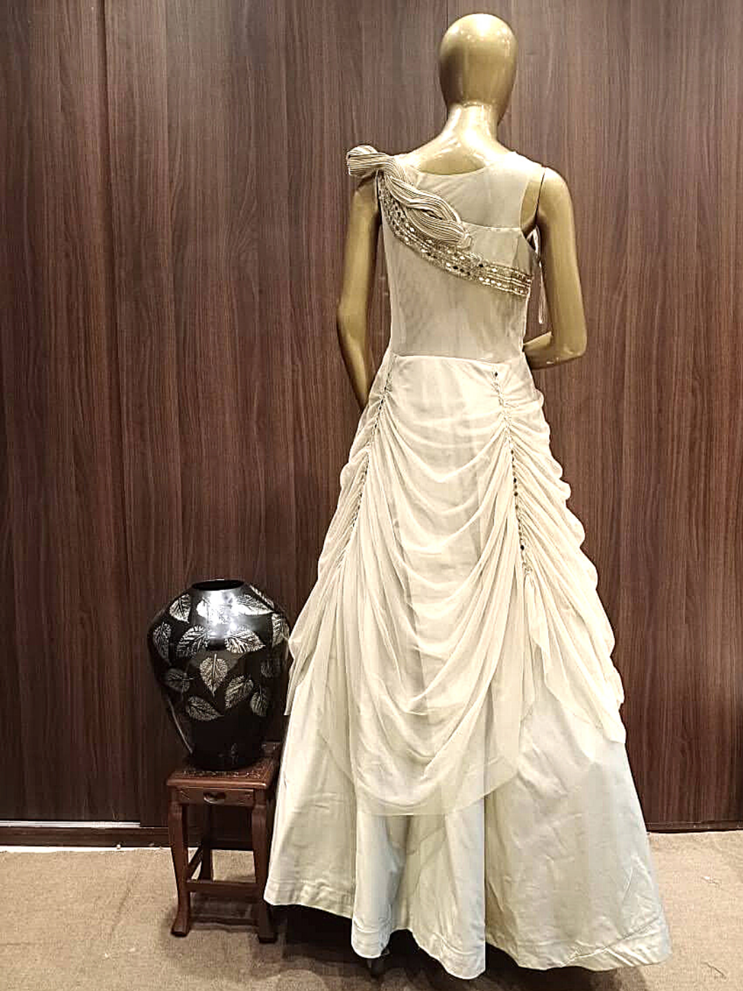 Embellished Cocktail Gown With Ruffled Sleeves & Dramatical Layering