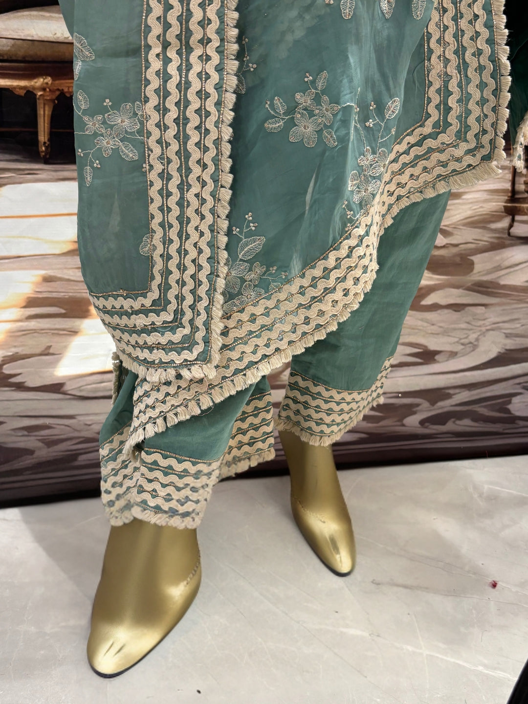 Silk-blend embroidered kurta set with mirror-work yoke & scallop lace dupatta.