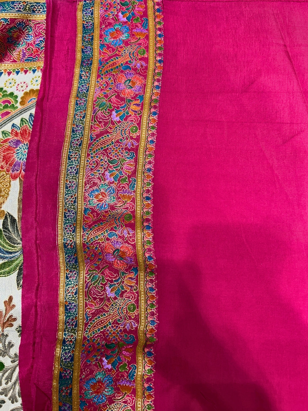 Cream Banarasi Woven Floral Saree with Rani Pink Temple Border and Rich Pallu