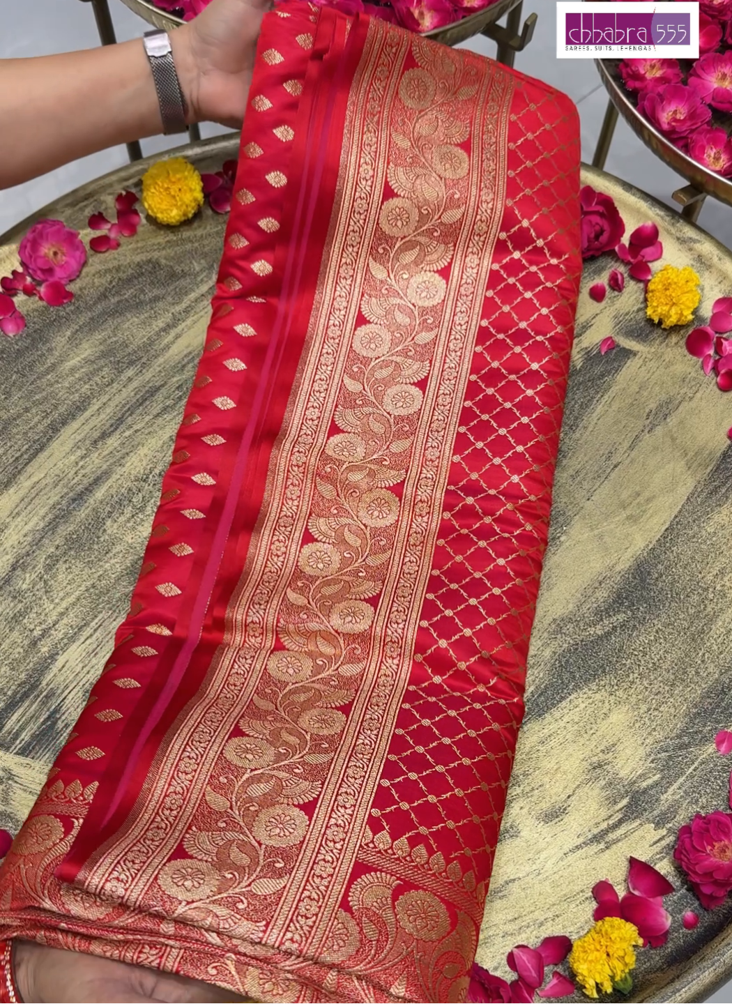 Banarasi Silk Heavy Zari Woven Geometric Jaal Saree