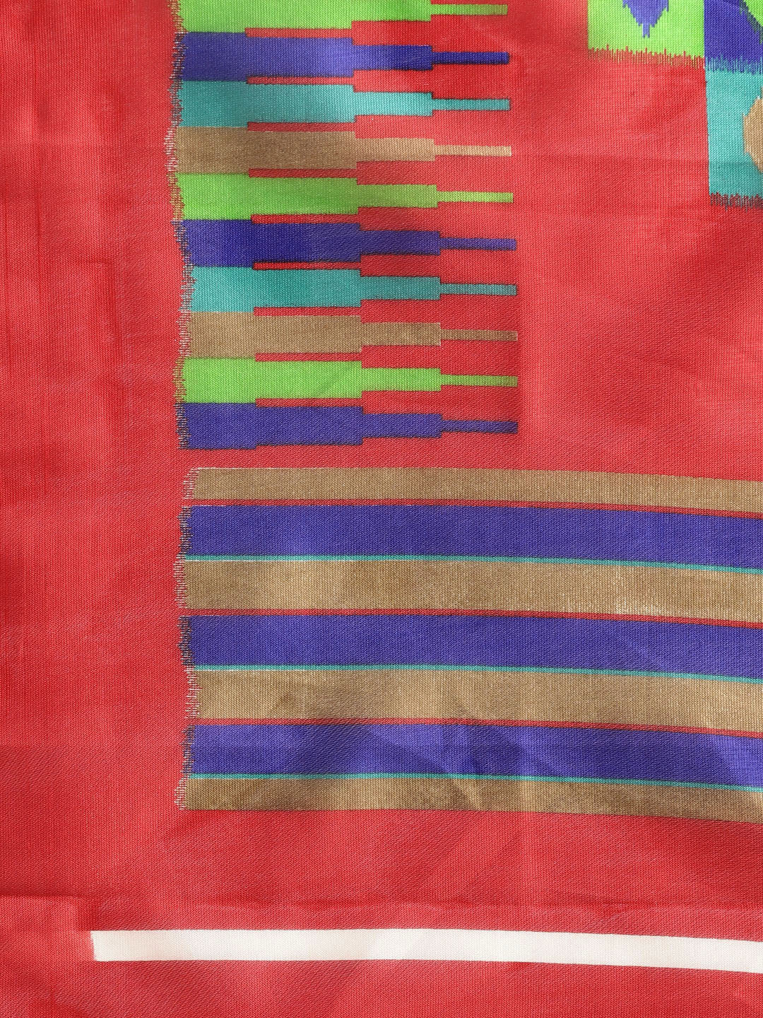 Checked Multicolor Bhagalpuri Printed Art Silk Saree