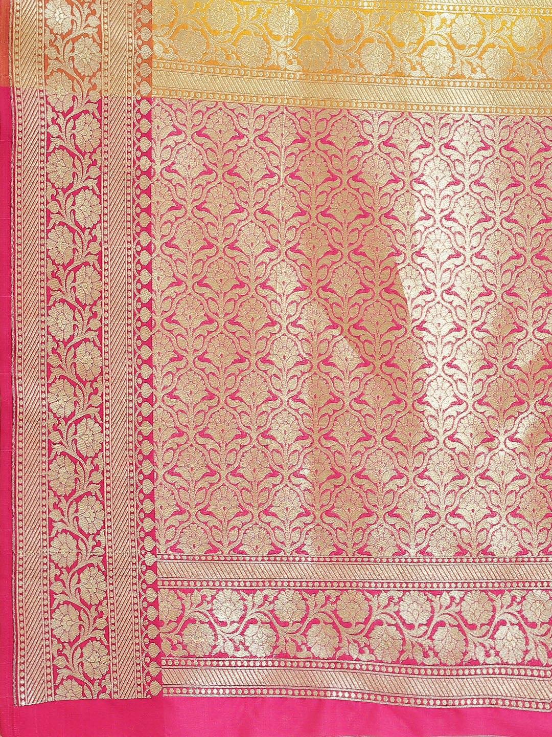 Banarasi Silk Blend Embossed Handloom Saree with Paisley Weaving & Contrast Border,Pallu