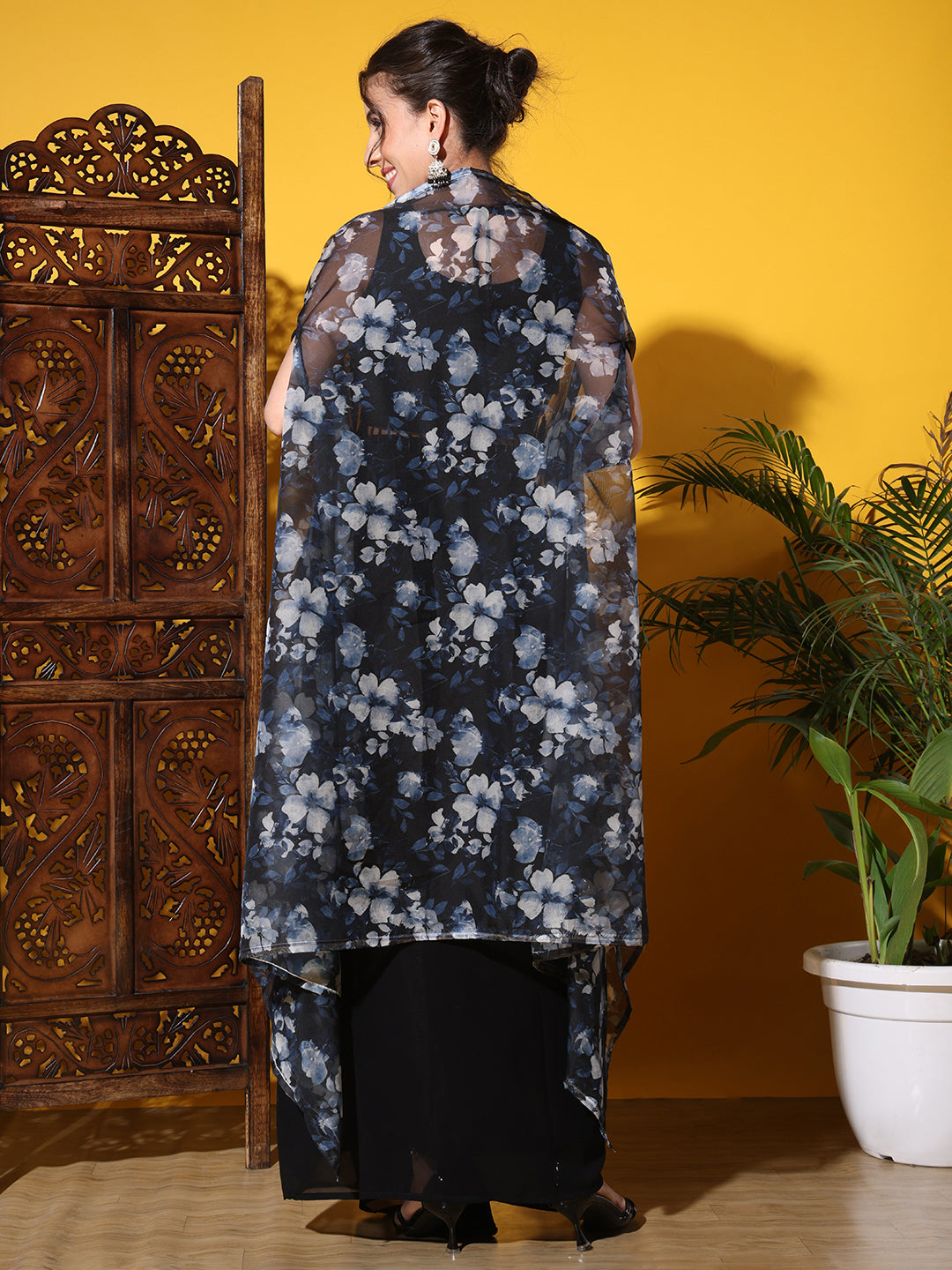 Tasseled Indo-western Crop-Top Set with Floral Print Shrug
