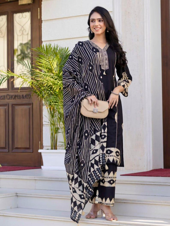 Resham Embroidered Tasseled Cotton Kurta Set with Tribal Aztec Print & Striped Dupatta