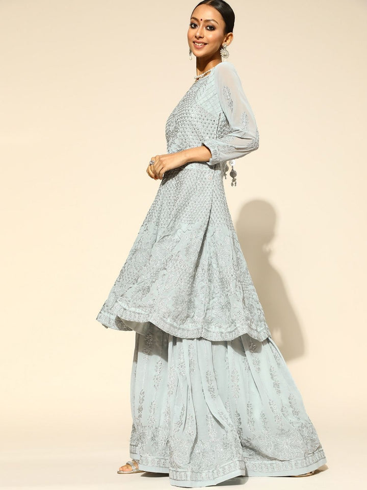 Mughal inspired Resham Work Lehanga, Peplum Kurta Set