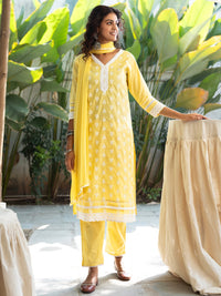 Chhabra 555 Resham Thread Embroidered Kurta Set with Schiffli Laces, Floral Motifs & Chiffon Dupatta