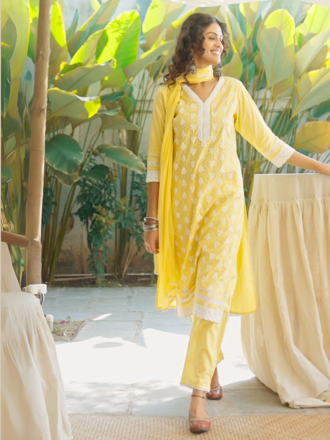 Resham Thread Embroidered Kurta Set with Schiffli Laces, Floral Motifs & Chiffon Dupatta