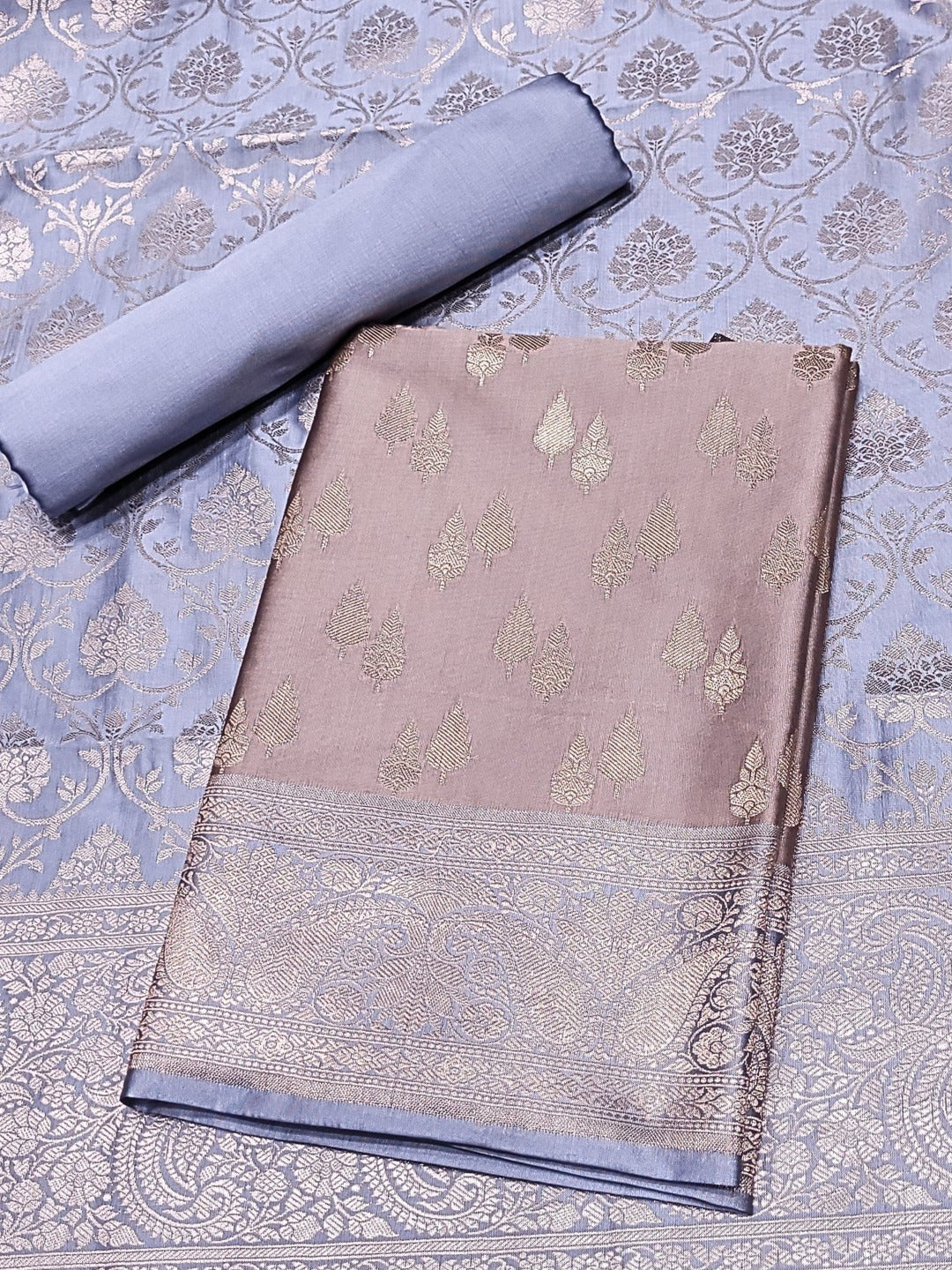 Banarasi Handloom Dress Material with Contrast color Handloom weaving & Tasseled Dupatta