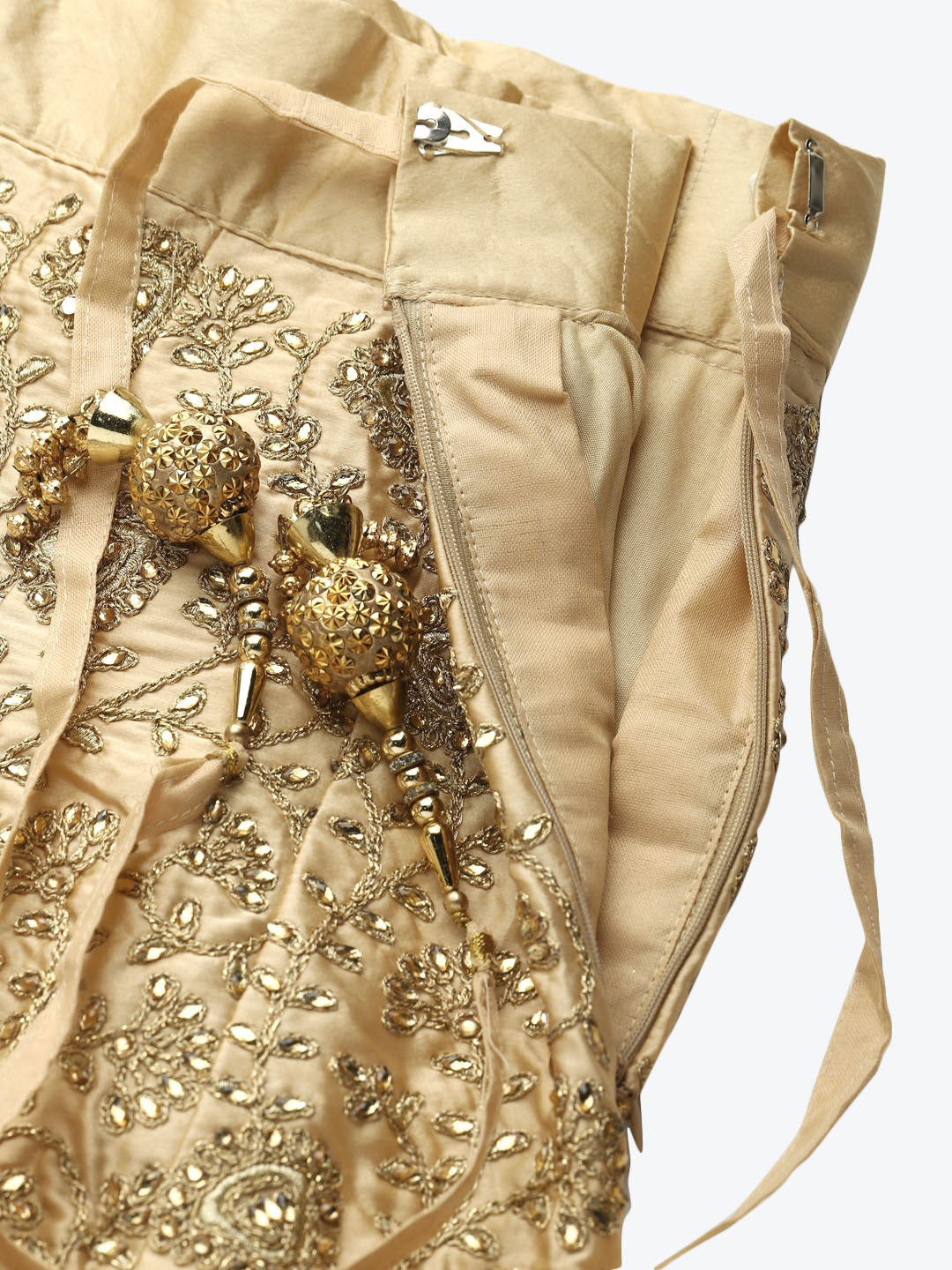 Semi-stitched Lehenga Set with Mughal Motif Embroidery & Contrast Embellished Dupatta