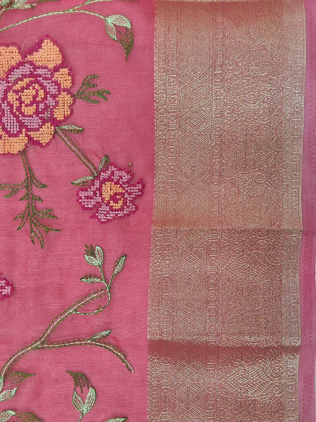 Pink Floral Printed Silk Saree with Zari Border and Multicolor Rose Motif