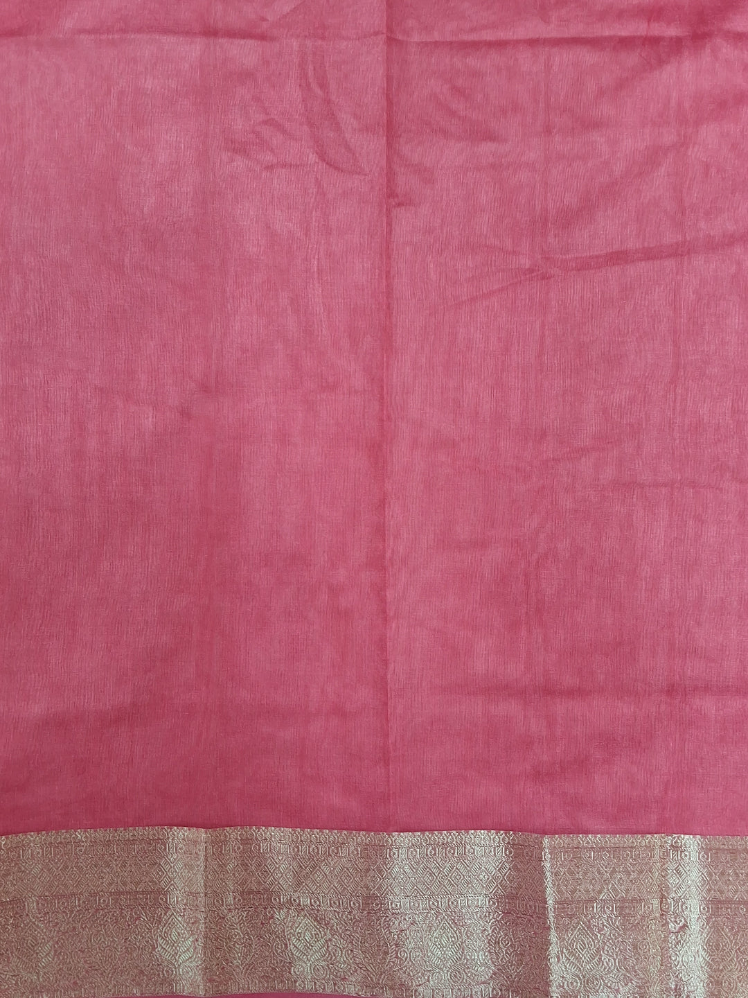 Pink Floral Printed Silk Saree with Zari Border and Multicolor Rose Motif