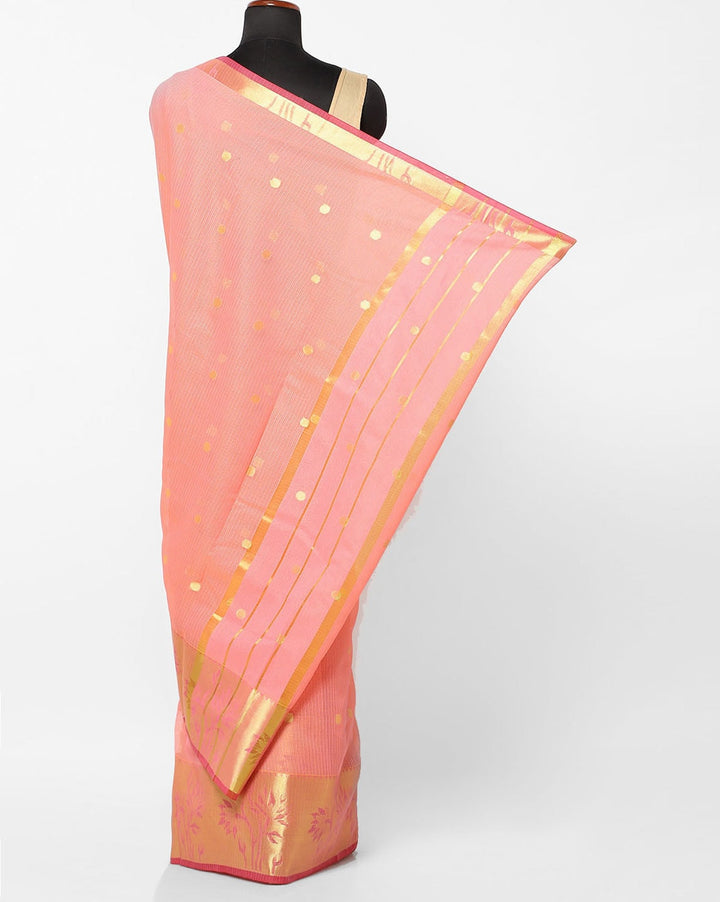 Banarasi Woven Saree With Gold Ethnic Floral Motifs Border And Pallu With Matching Blouse