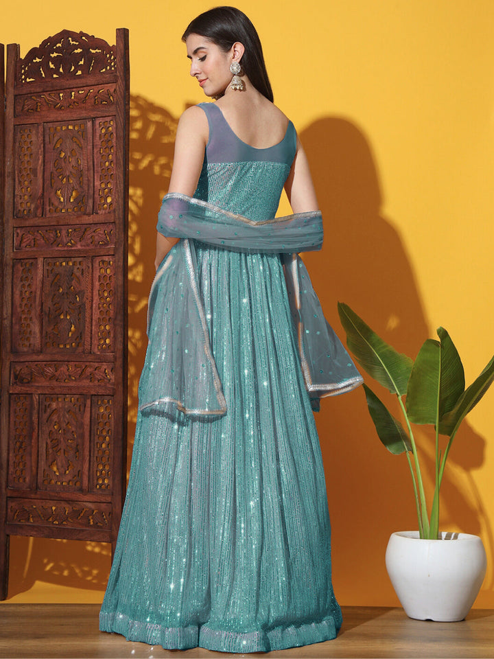 Mermaid Sequin Embellished Cocktail Gown with Floral Motifs