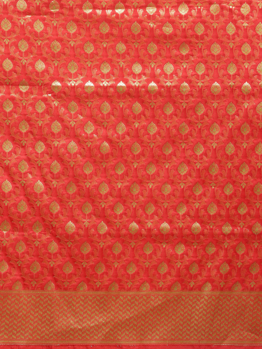 Bridal Kanjiwaram Silk Saree with Intricate Zari Mughal Motifs