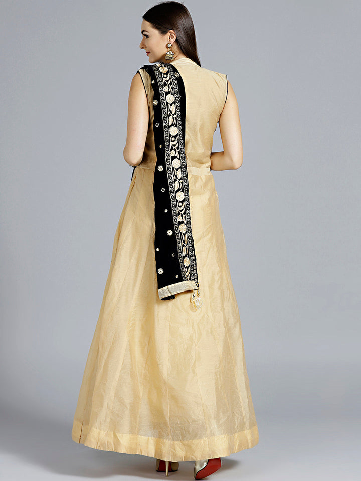 Textured Anarkali Suit with Velvet Embroidered Dupatta