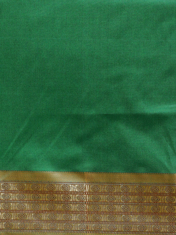 Narayanpet Green Silk saree with Zari Contrast Border & Temple Pallu