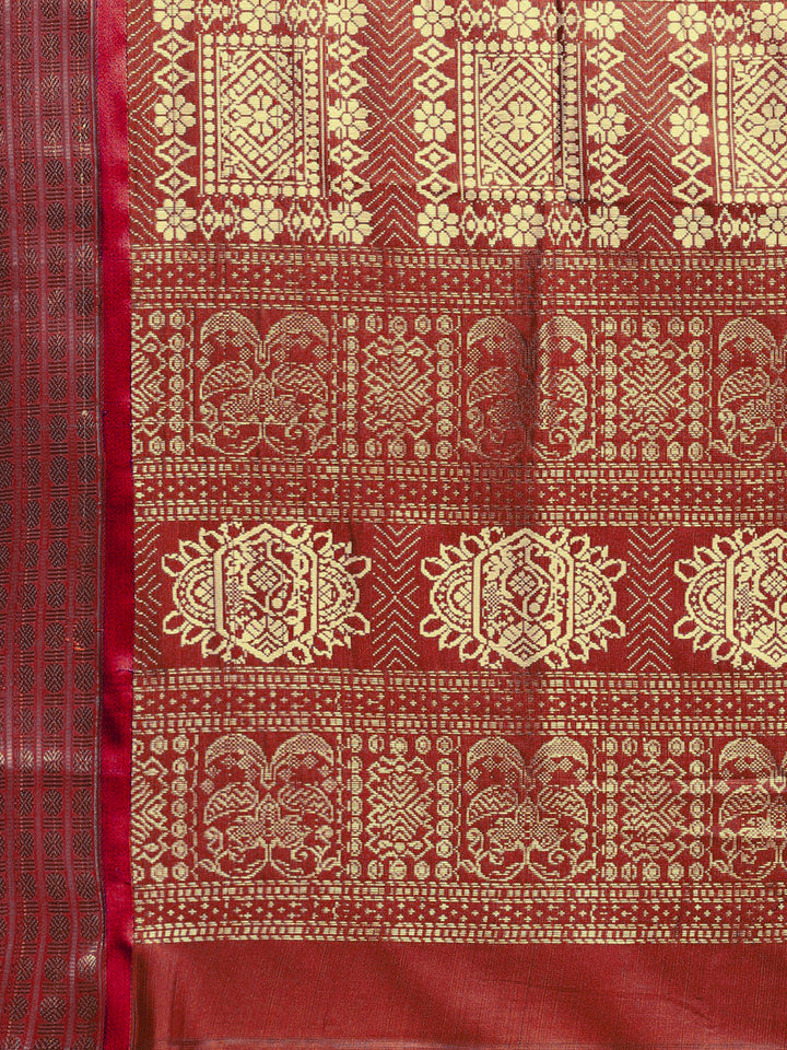Narayanpet Green Silk saree with Zari Contrast Border & Temple Pallu