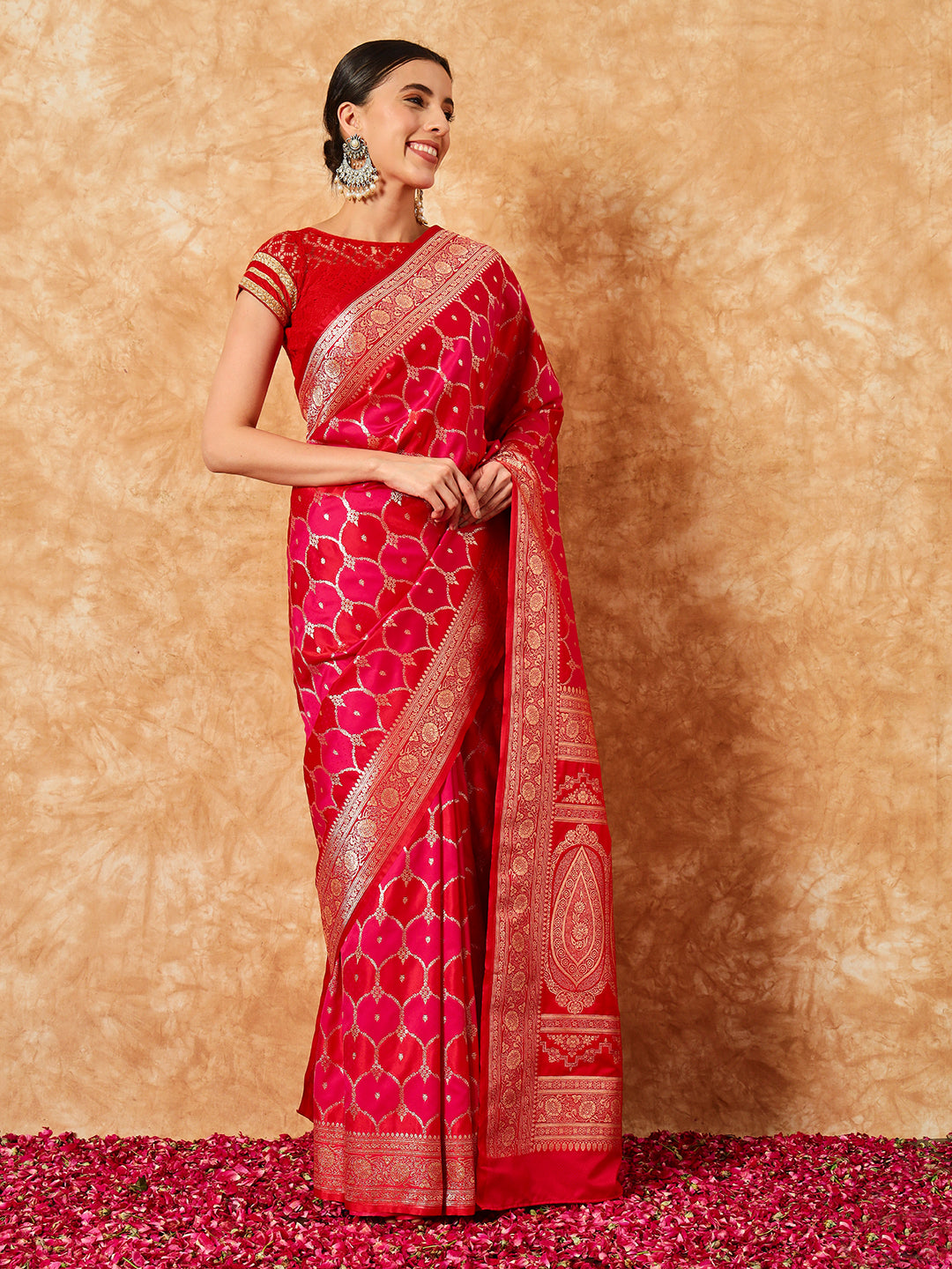 Two- Shade Gold Zari Resham Woven Banarasi Traditional Silk Saree