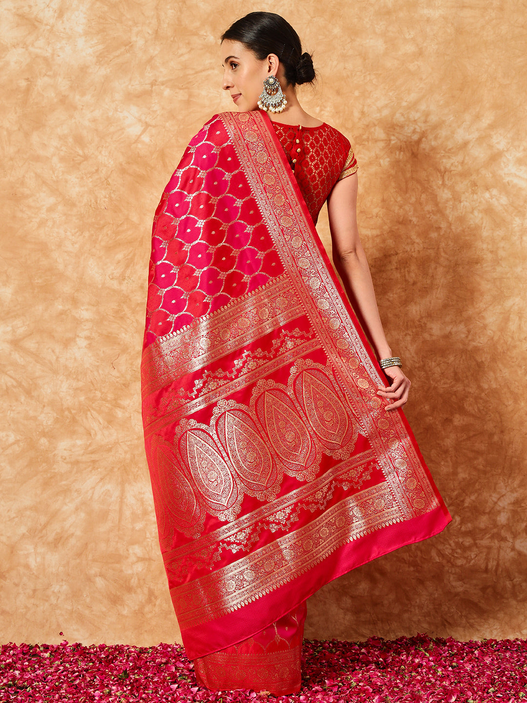 Two- Shade Gold Zari Resham Woven Banarasi Traditional Silk Saree