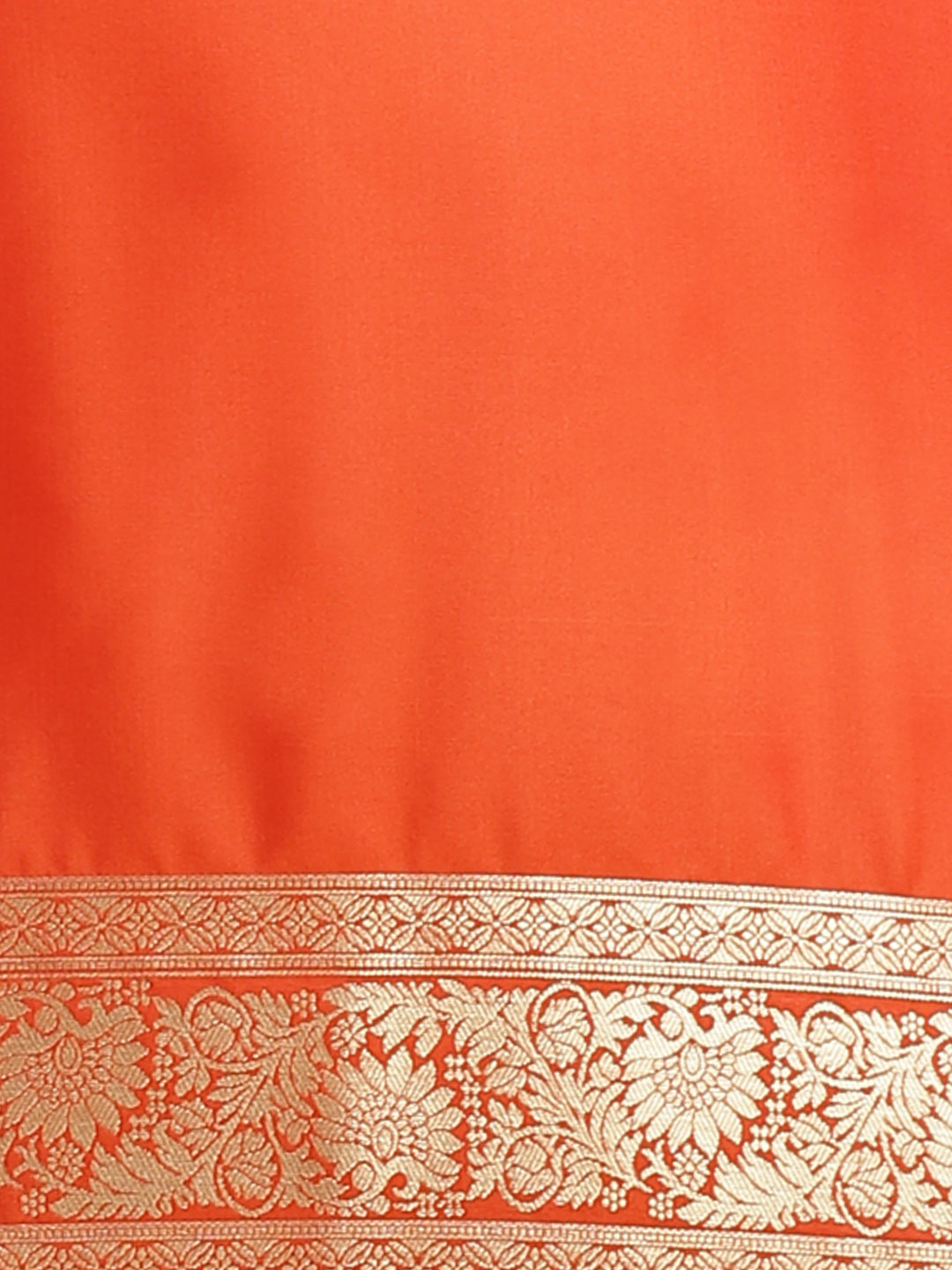 Banarasi Handloom Paisley Saree with Gold Zari Weaving in Gharchola Design & Heavy Pallu