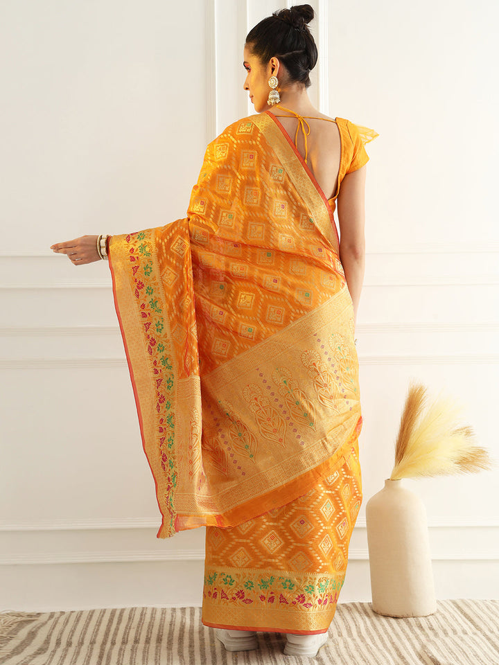 Chanderi Silk Resham & Zari Woven Meenakari Saree