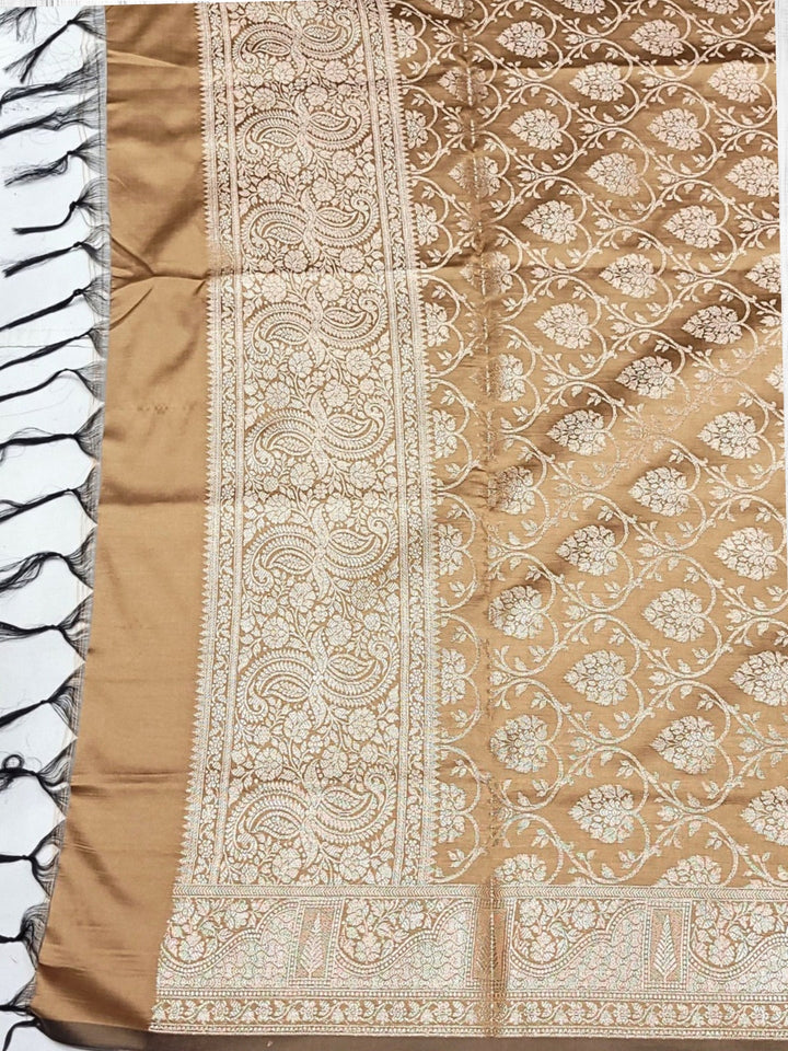 Banarasi Handloom Dress Material with Contrast color Handloom weaving & Tasseled Dupatta