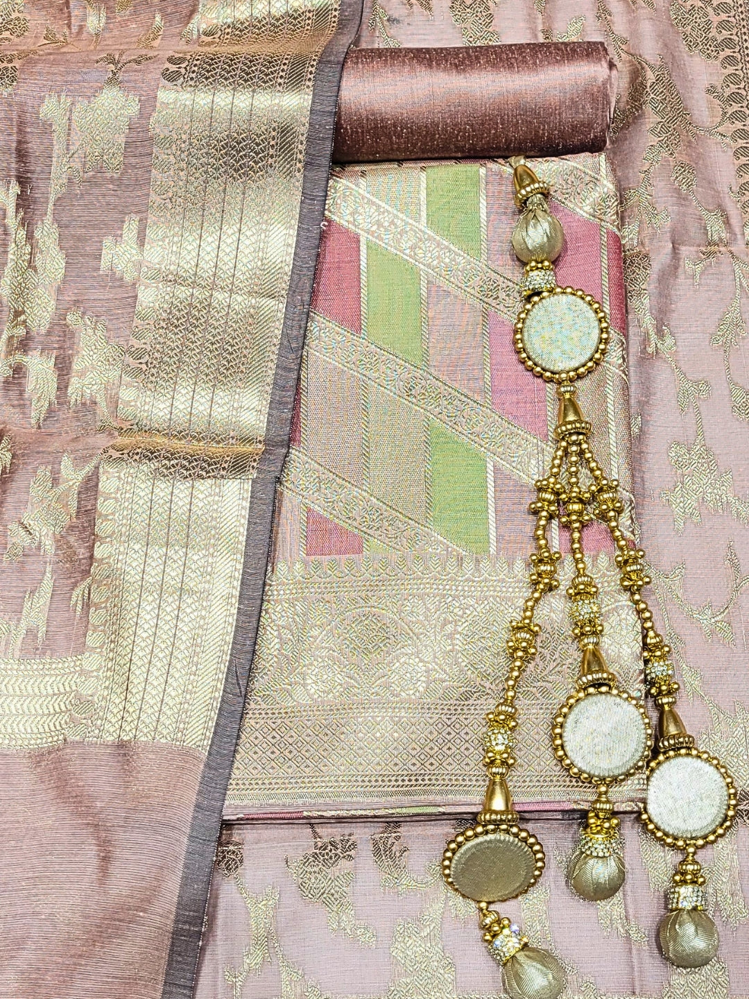 Meeanakari Weaving Banarasi Handloom Dress Material with Checked Leheriya pattern