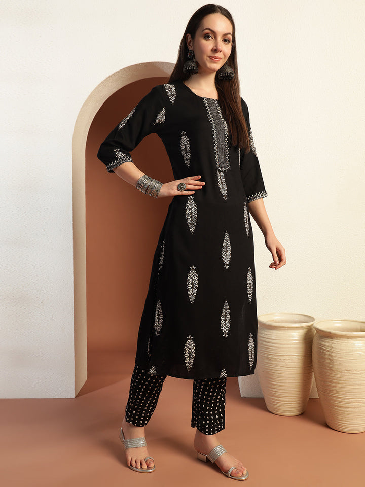 Mirror Embellished Placement Print Cotton Kurta Set with Bandhani Print Pants & Dupatta