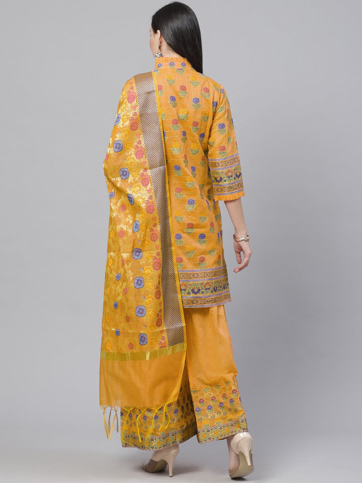 Banarasi Kurta Set with Zari meenakari Floral weaving & dupatta