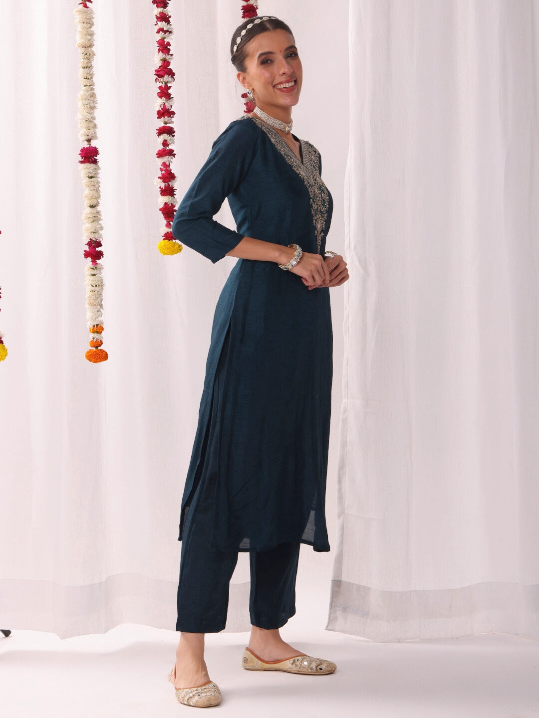 Aari and Resham Embroidered Kurta Set