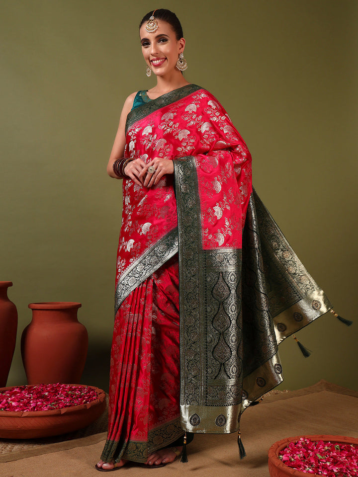 Banarasi Intricate Floral Motifs Zari Woven Traditional Handloom Satin Silk Saree