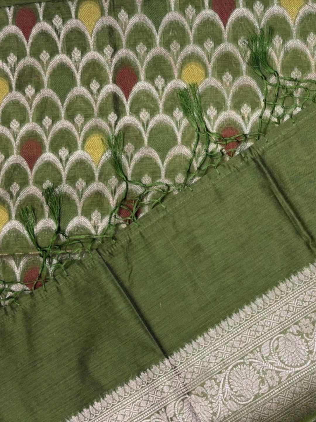 Zari Meenakari Weaving Banarasi Silk Dress Material With Floral Pattern Jhalar Dupatta