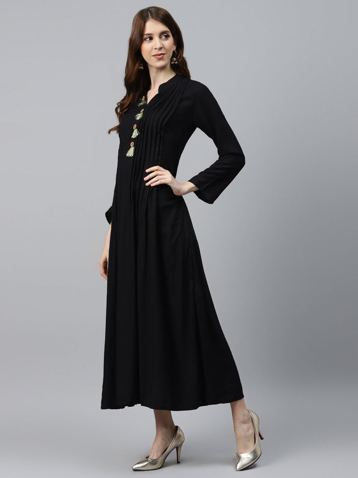 Made to Measure Pintucked Long Dress with Wooden Tassels Buttons & Kalamkari Print Scarf