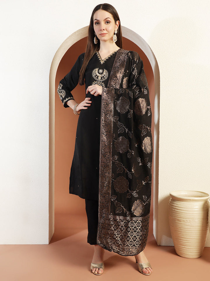 Zardozi Cut-dana Embroidered Kurta Set with Stylized Sleeves & Banarasi Handloom Dupatta