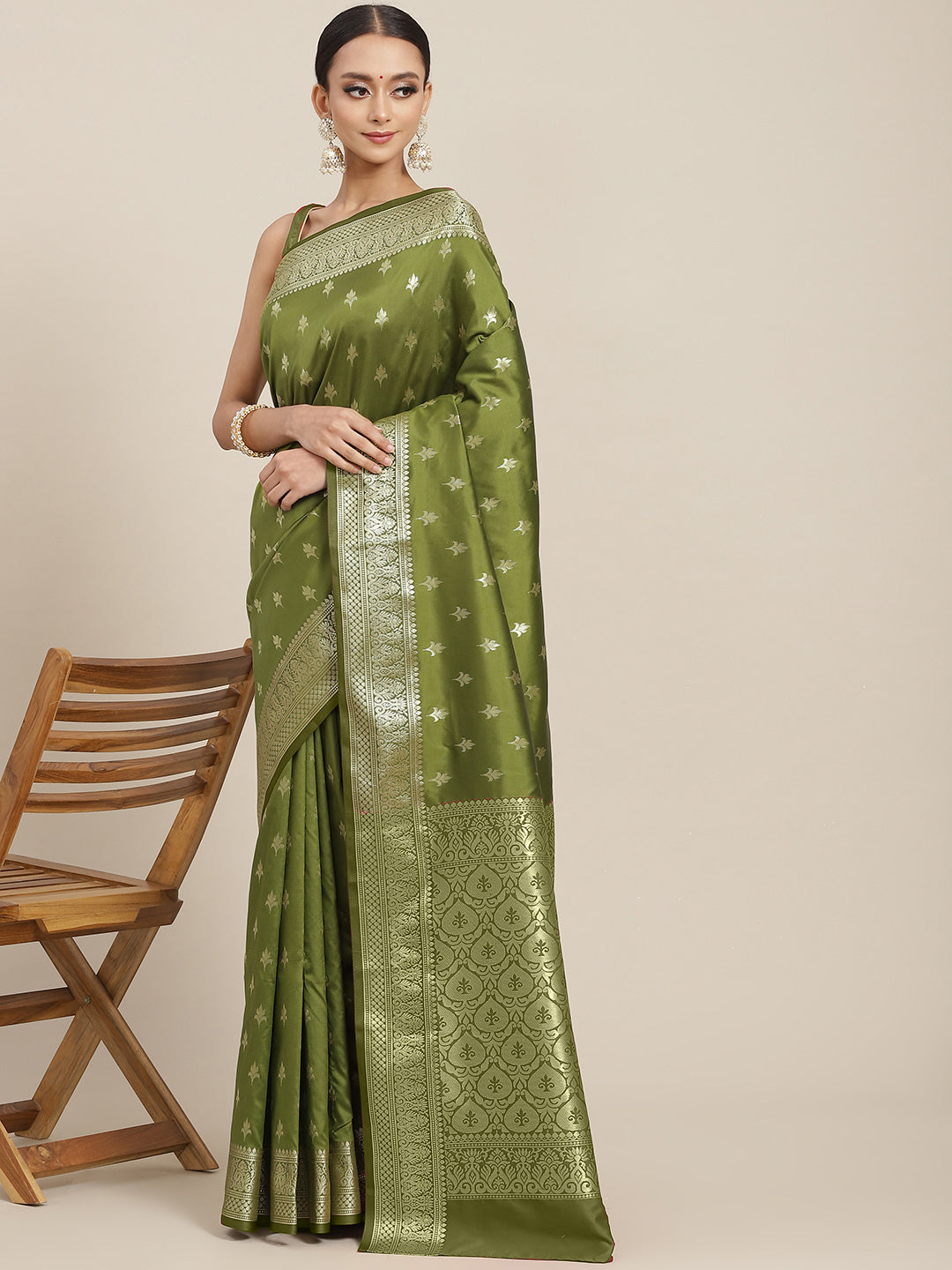 Golden Zari Woven Mysore Silk Bridal Handloom Saree with Floral motifs