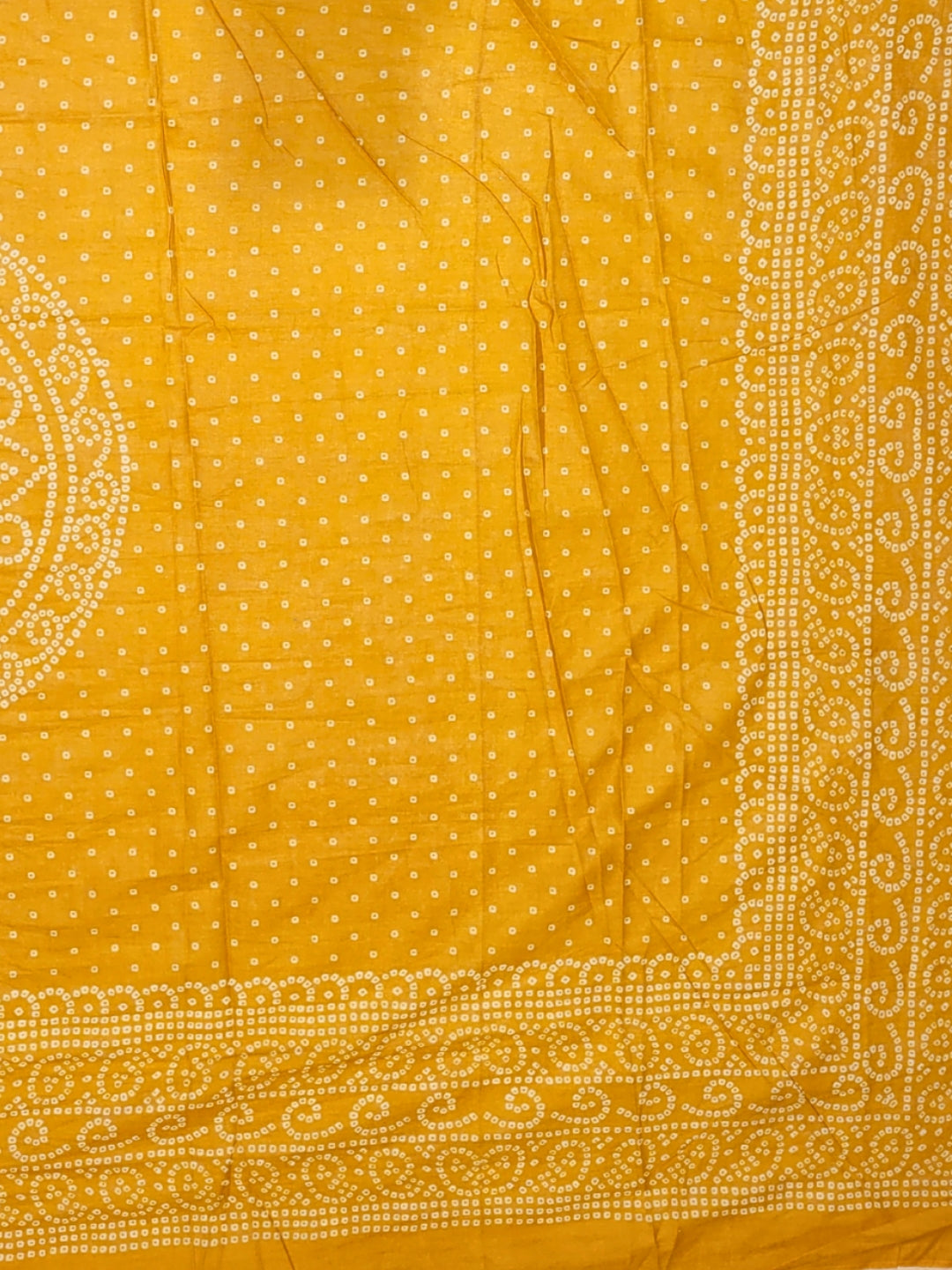 Bandhanl Print Dress Material with Zari Embroidered Neckline & Contrast Cream kurta